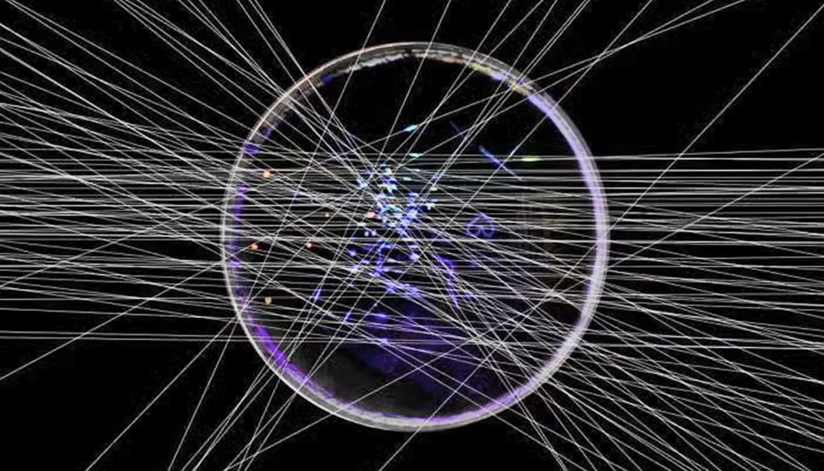 New paint changes color to reveal impacts